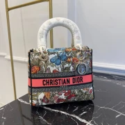 Dior Medium D-Lite Bag