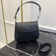 Prada Cleo