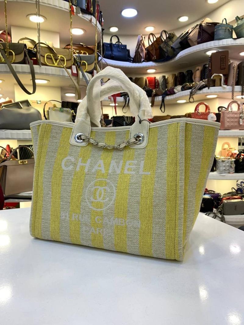 Chanel Deauville Tasche