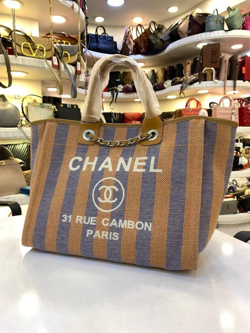 Chanel Deauville Tasche