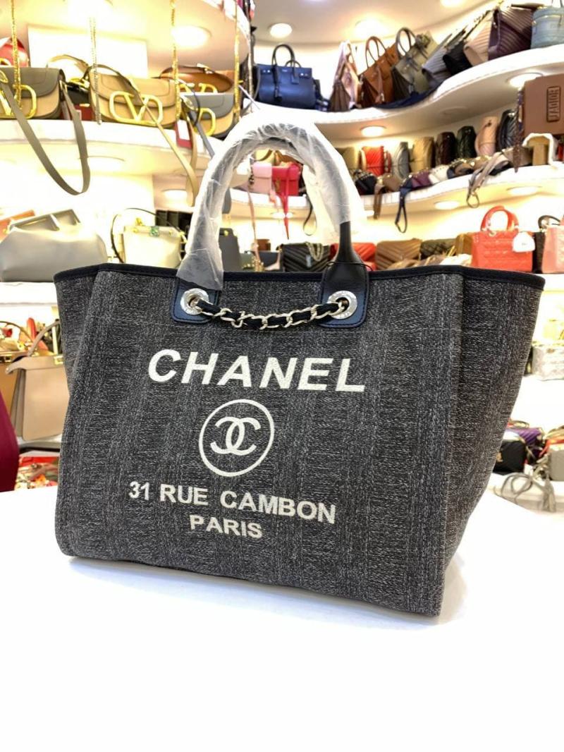 Chanel Deauville Tasche