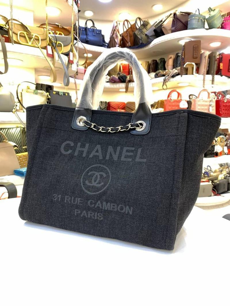 Chanel Deauville Tasche