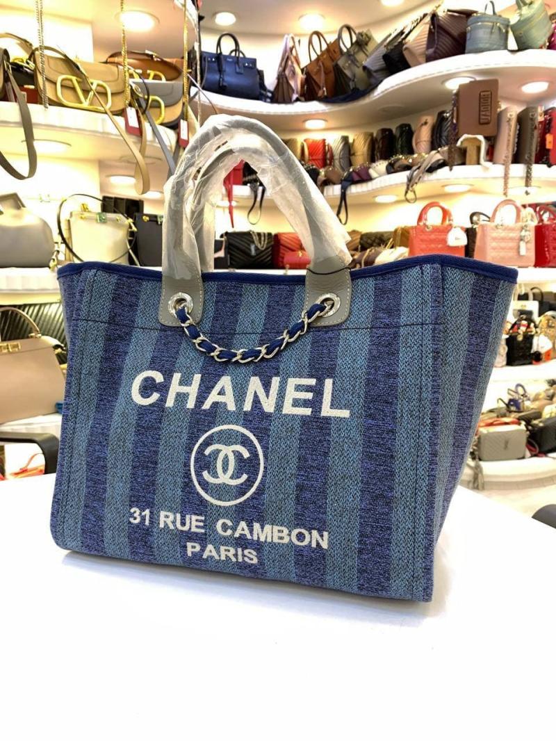 Chanel Deauville Tasche