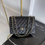 Chanel Klassische Maxi-Handtasche