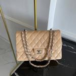 Chanel Klassische Maxi-Handtasche