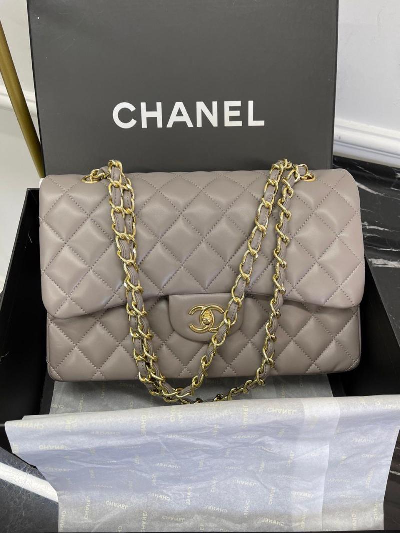 Chanel Timeless Jumbo