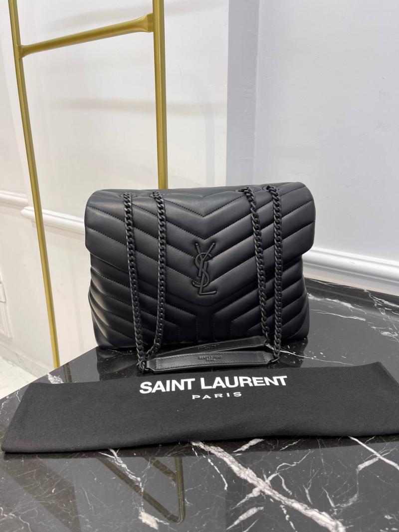 Saint Laurent Loulou Medium