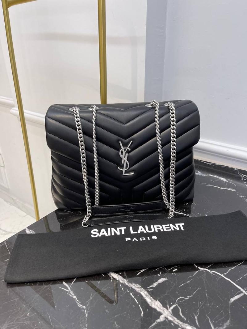 Saint Laurent Loulou Medium