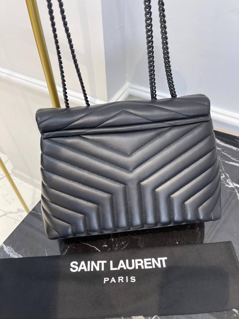 Saint Laurent Loulou Medium