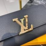 Louis Vuitton Capucines Geldbörse