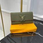 Louis Vuitton Capucines Geldbörse