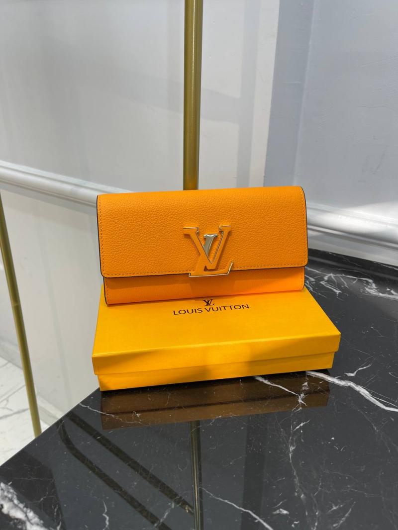 Louis Vuitton Capucines Geldbörse