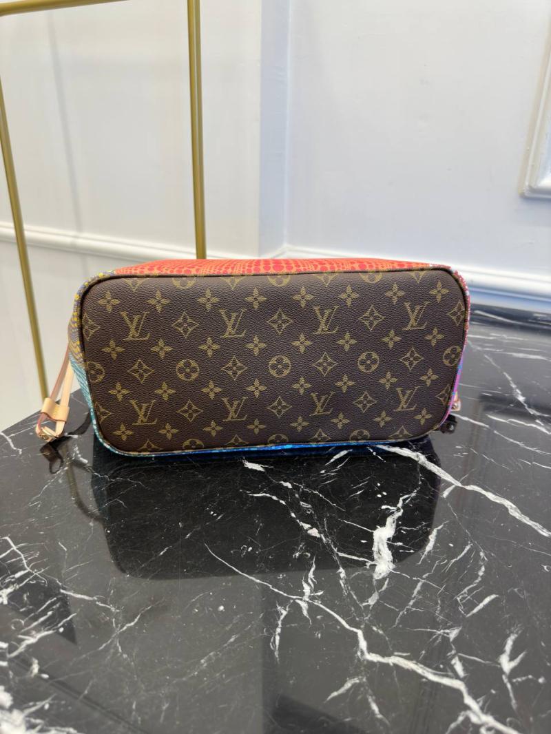 LV X YK Neverfull MM