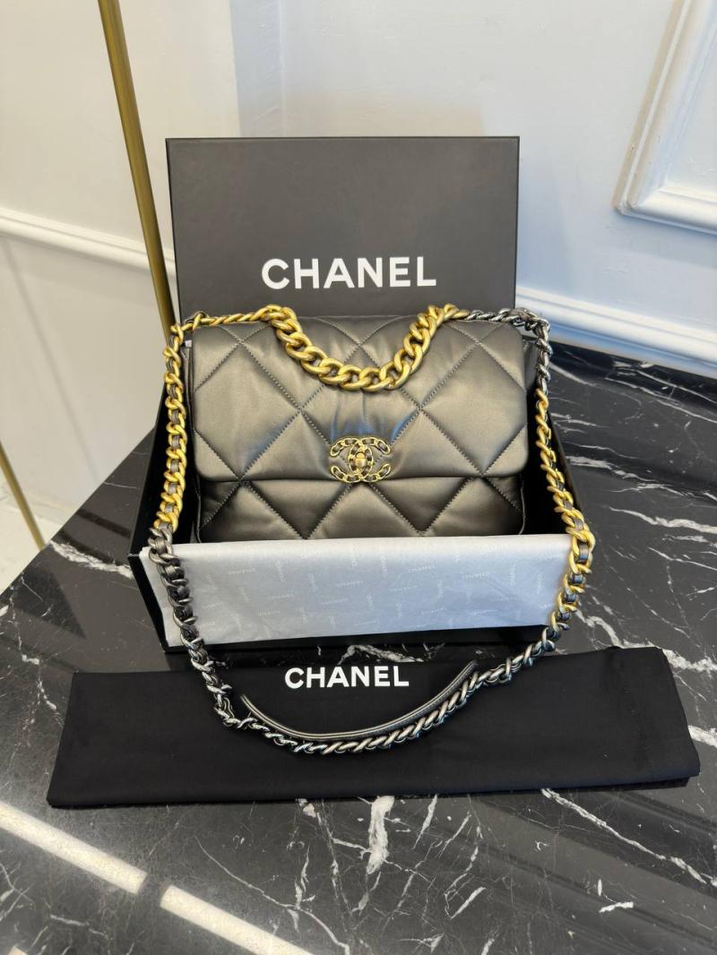 Chanel 19 Flap Bag