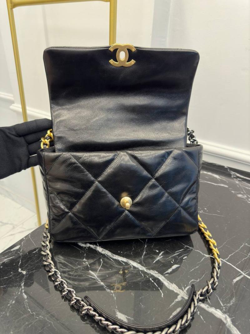 Chanel 19 Flap Bag