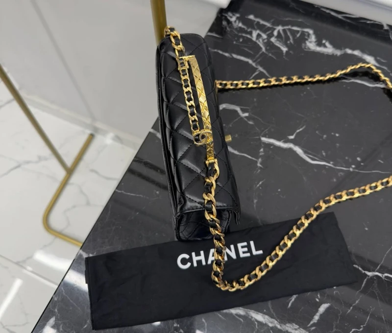 Chanel Klassisch Metall Griff