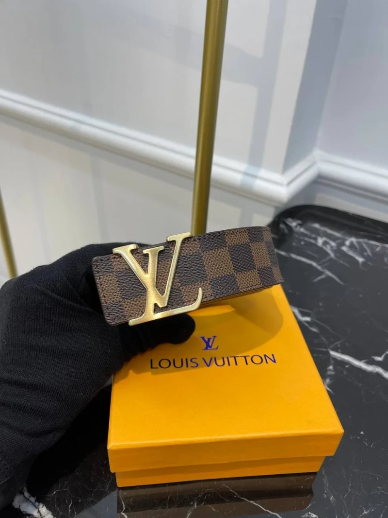 Louis Vuitton Gürtel