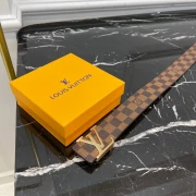 Louis Vuitton Gürtel