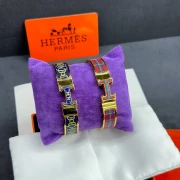 Hermés Armreif Clic H