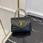 Louis Vuitton Hold Me
