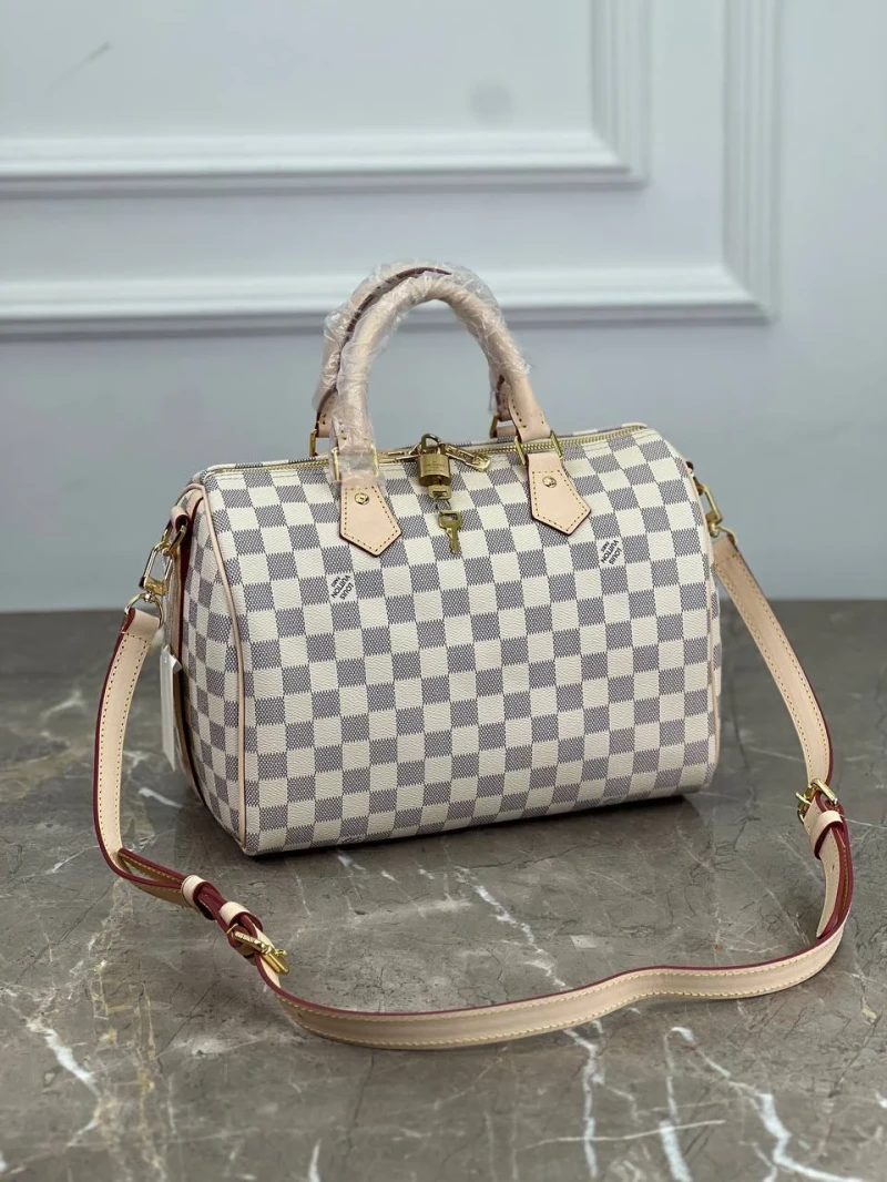 Louis Vuitton Speedy