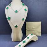 Van Cleef & Arpels Set