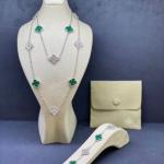 Van Cleef & Arpels Set