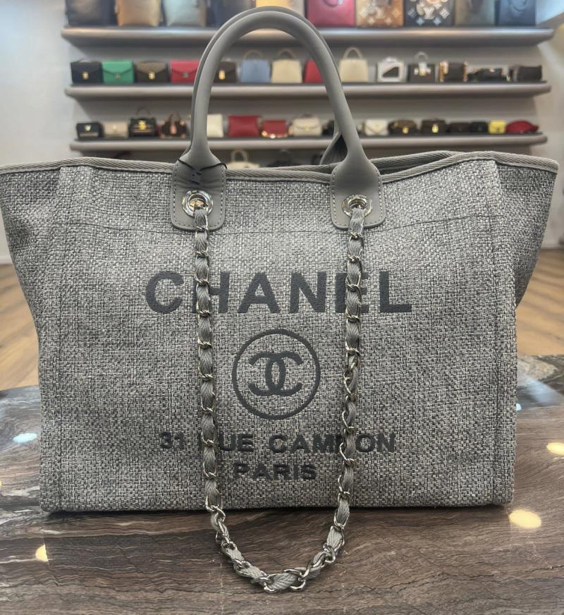 Chanel Deauville Tasche