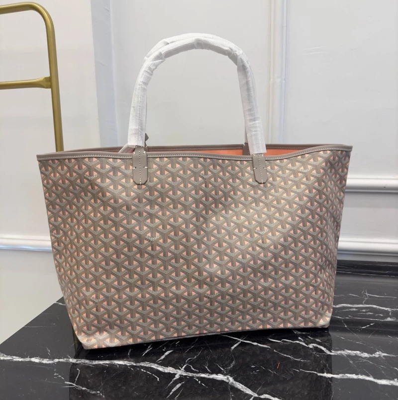 Saint Louis Tote